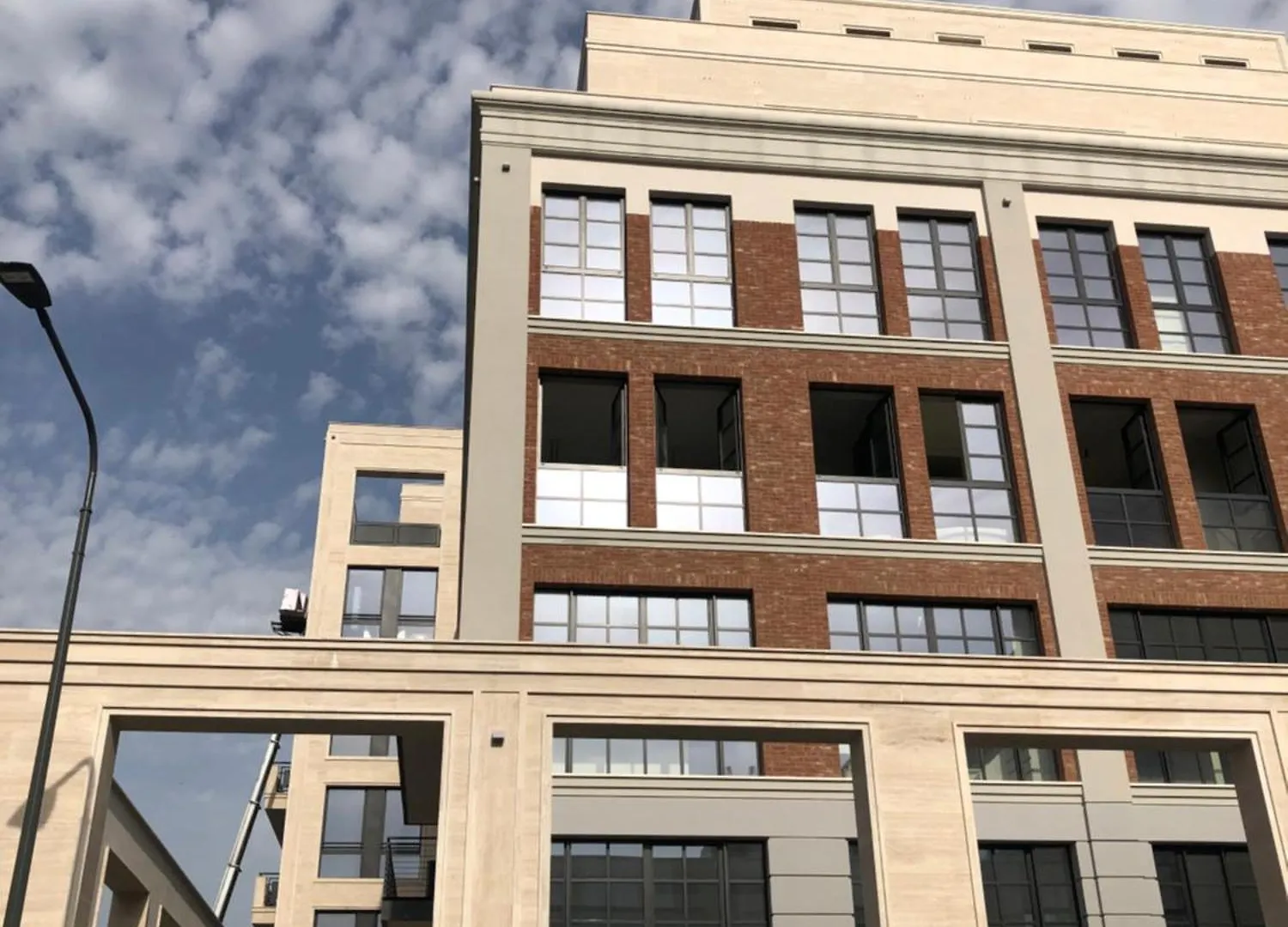 Exclusive Luxury Modern Apartment City Center With Private Garage Milaan